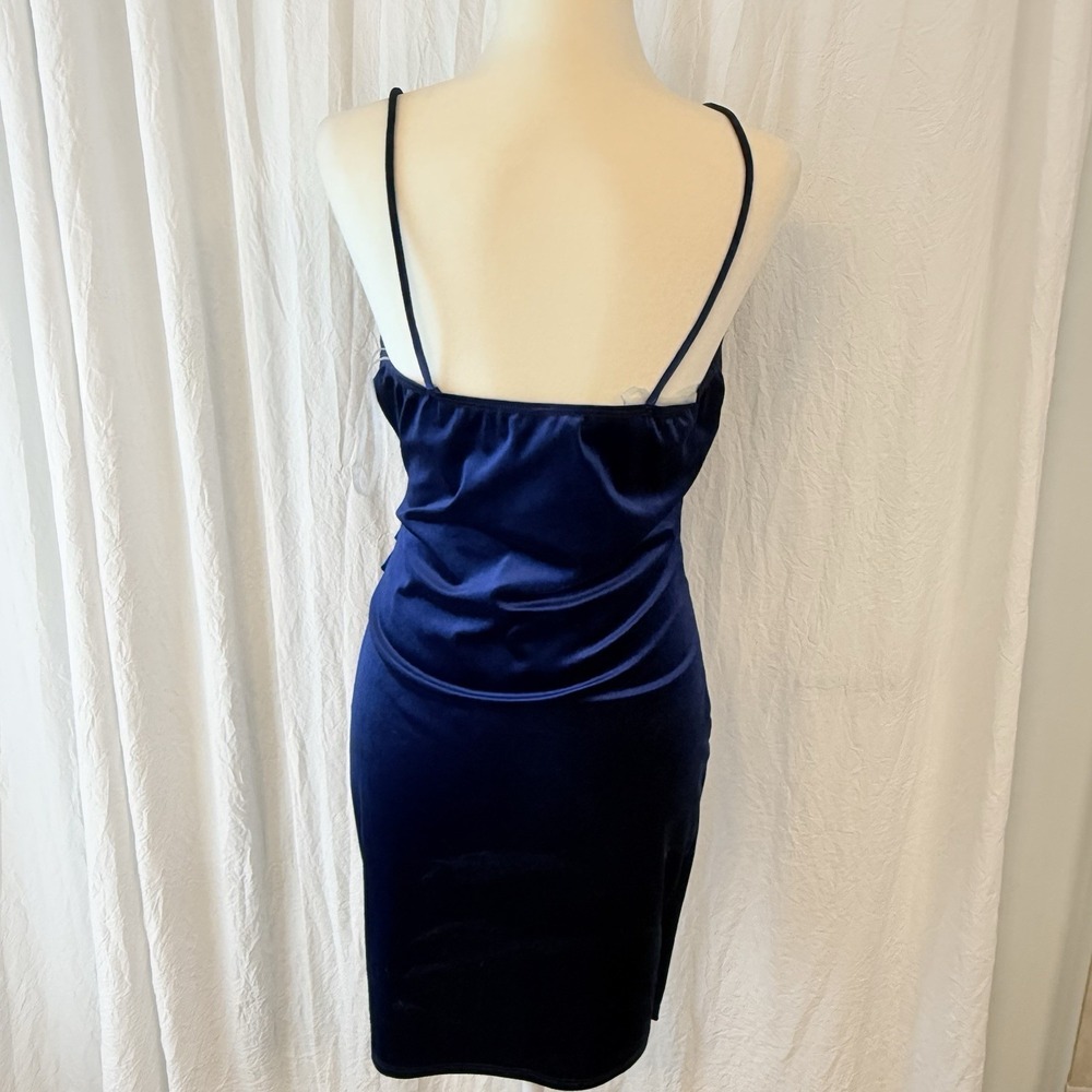 A'Gaci Women's Crushed Blue Velvet Sultry Cocktail Asymmetrical Hem Mini Dress L - Picture 3 of 13